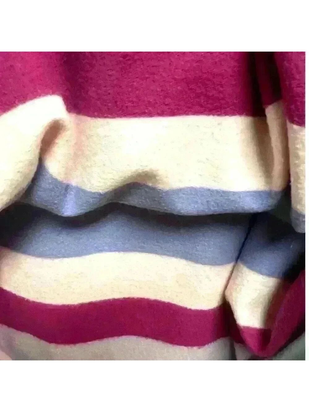 Cabana by Crown and Ivy, super soft long sleeve Sweat Shirt. New With Tags - Picture 4 of 7